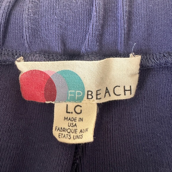 Free People Beach cropped pants, size large - Picture 9 of 15
